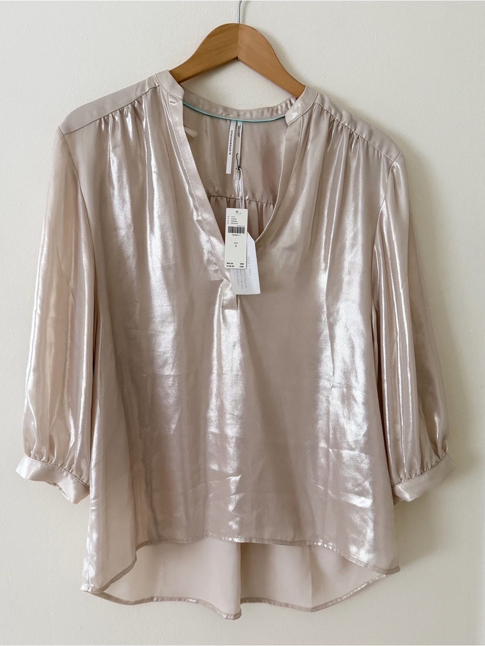 Anthropologie Shimmery Pearl Beige Metallic V-Neck Blouse - Picture 7 of 7